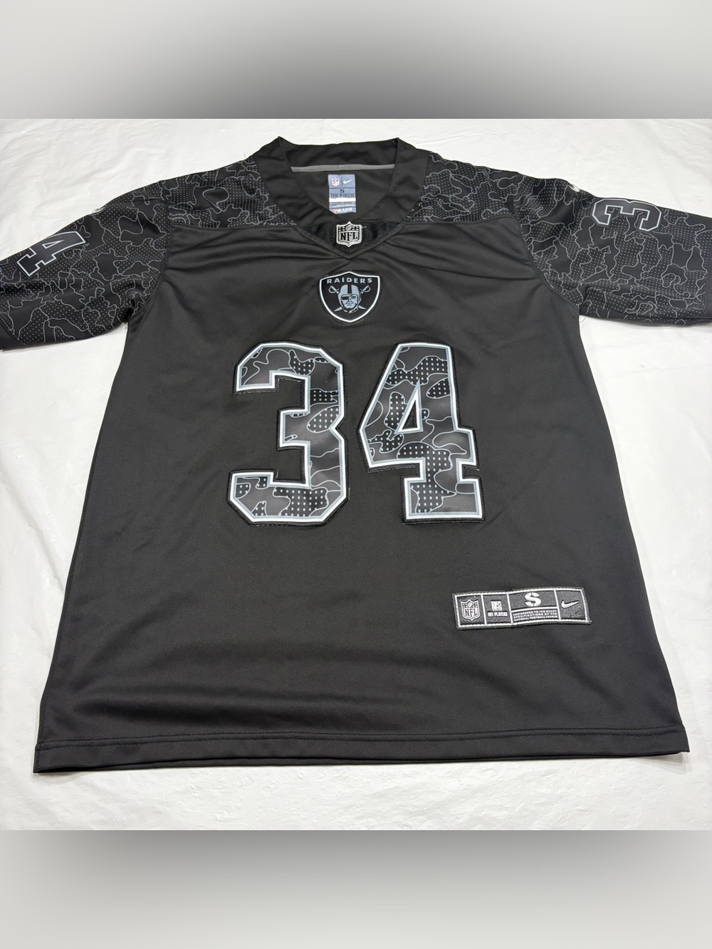 Nike On Field Oakland Raiders Bo Jackson #34 NFL Jersey Men’s Small